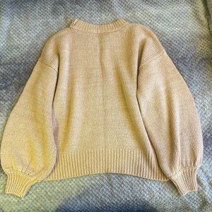 Favlux jacket in a size L in women and it’s brand new and never been worn.